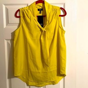 NWT Jones New York Yellow Blouse
